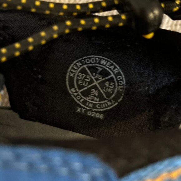 Keen Newport Woman's Blue Hiking Camping Waterproof Outdoor Sandals Sz 7 - Picture 2 of 6